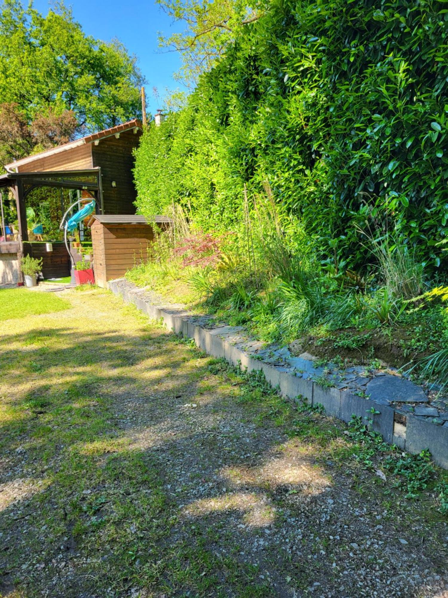 Villa Chez Nirina Proche Puys Dufou Mortagne-sur-Sevre Exterior foto